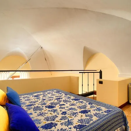 Ampio Loft Con Ac, Wi-fi E Posto Biciclette A 50 Metri Dal Mare *