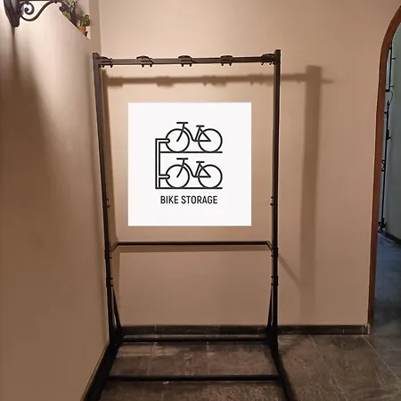 شقة Ampio Loft Con Ac, Wi-fi E Posto Biciclette A 50 Metri Dal Mare