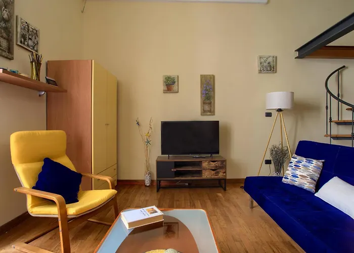 Ampio Loft Con Wi-fi A 50 Metri Dal Mare Апартаменты