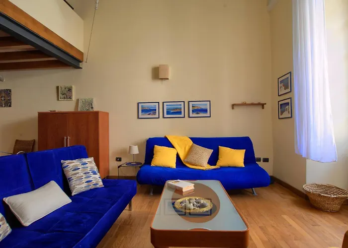 Διαμέρισμα Ampio Loft Con Wi-fi A 50 Metri Dal Mare Imperia