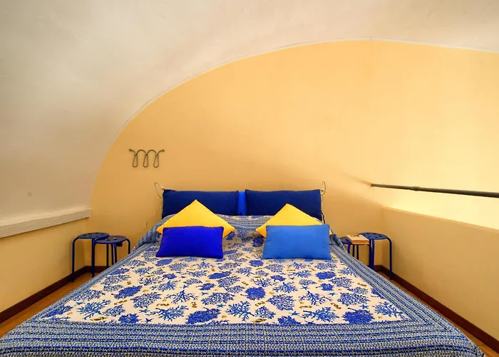 Ampio Loft Con Wi-fi A 50 Metri Dal Mare Апартаменты