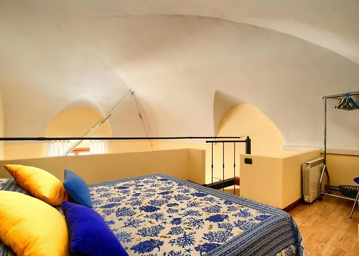 Ampio Loft Con Wi-fi A 50 Metri Dal Mare *